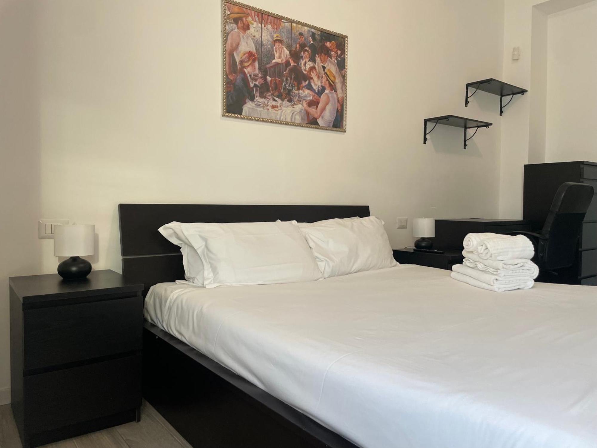 Gardone Apartment - Ampio Appartamento Con 2 Camere Da Letto - Comodo Per Duomo! Milano Eksteriør bilde